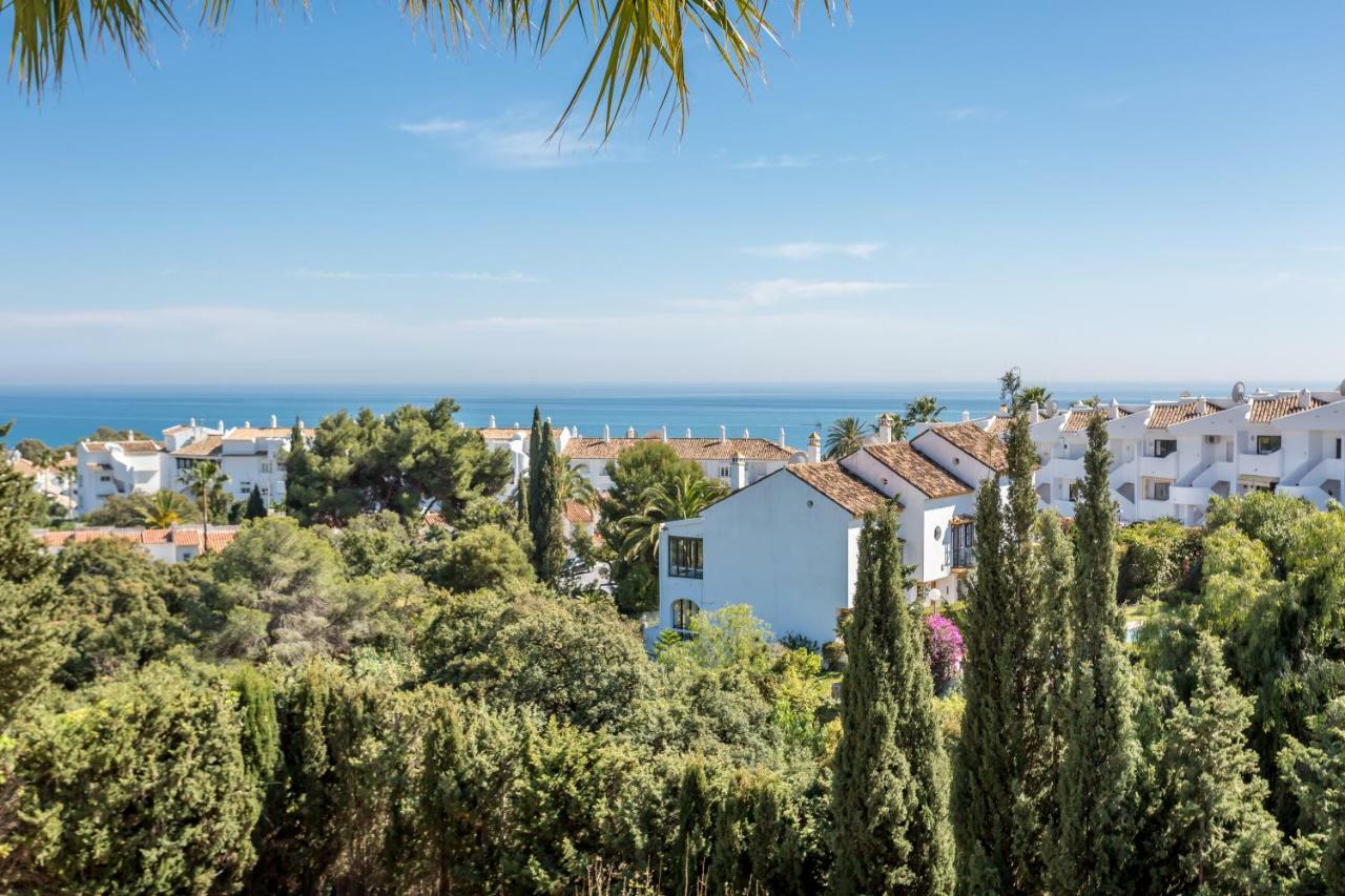 Luxury Villa Marbella With Nice Garden, Pool And Jacuzzi By Varenso Holidays ภายนอก รูปภาพ