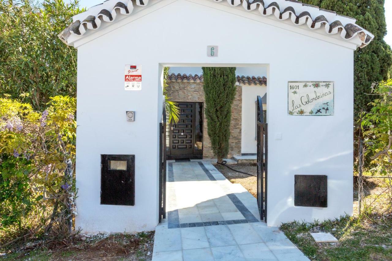 Luxury Villa Marbella With Nice Garden, Pool And Jacuzzi By Varenso Holidays ภายนอก รูปภาพ