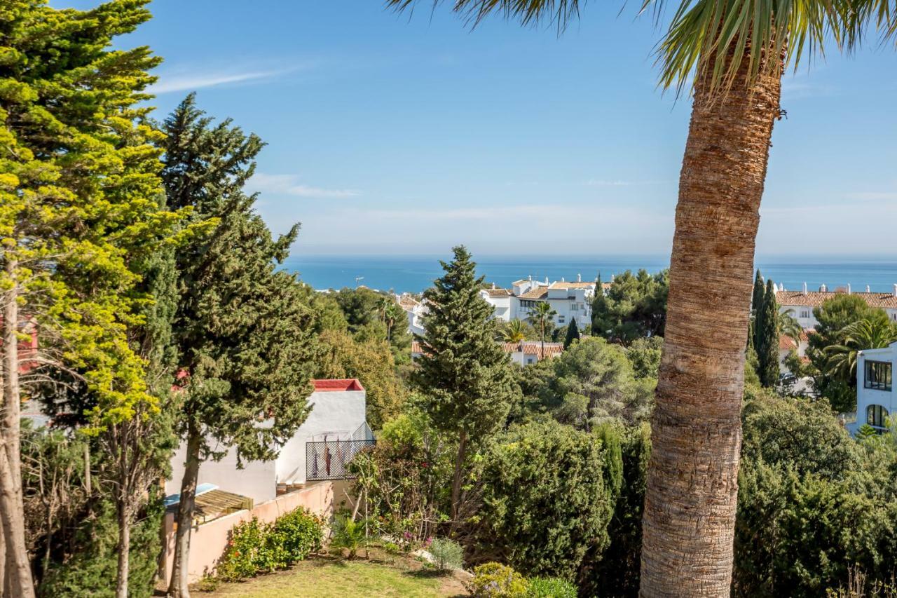Luxury Villa Marbella With Nice Garden, Pool And Jacuzzi By Varenso Holidays ภายนอก รูปภาพ