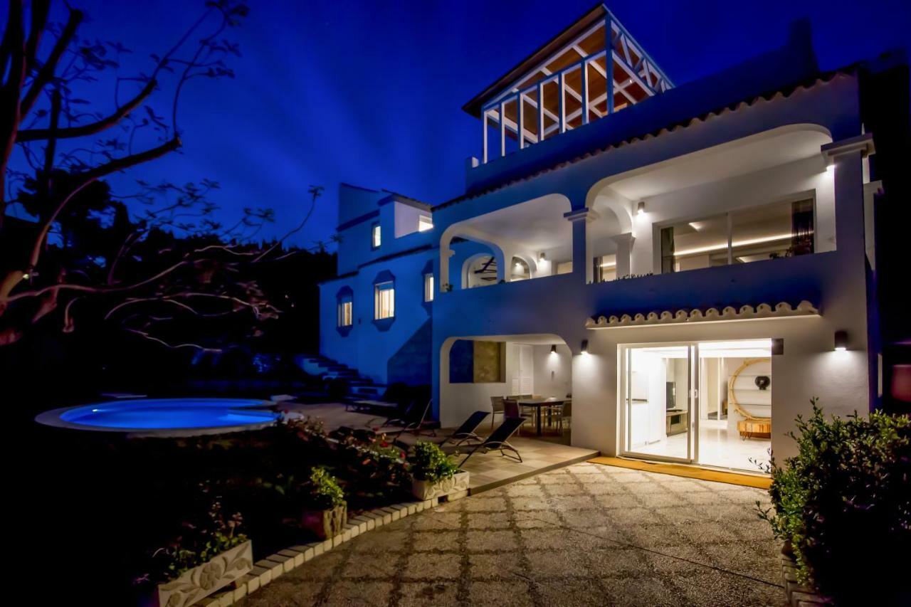 Luxury Villa Marbella With Nice Garden, Pool And Jacuzzi By Varenso Holidays ภายนอก รูปภาพ